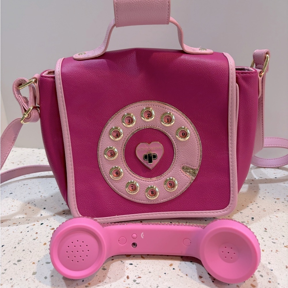 Betsey Johnson Pink Retro Telephone Crossbody Bag โโ Working Handset - Picture 5 of 16